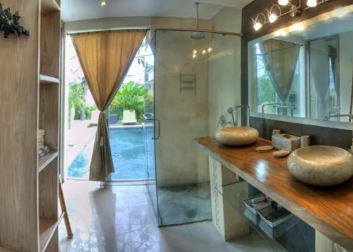 One-Bedroom Villa